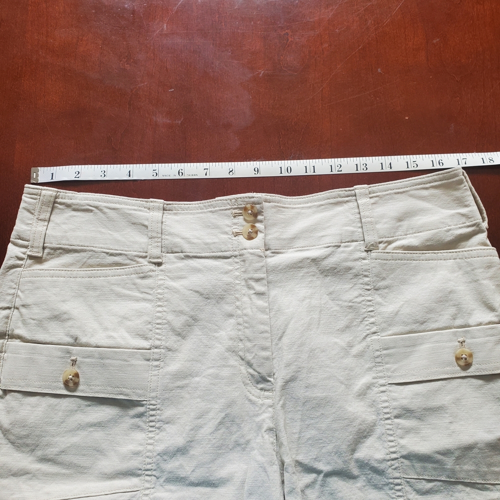 Talbots Beige Cargo Bermuda Shorts Size 10 - Picture 5 of 6